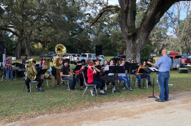 Chiefland School Band Performance